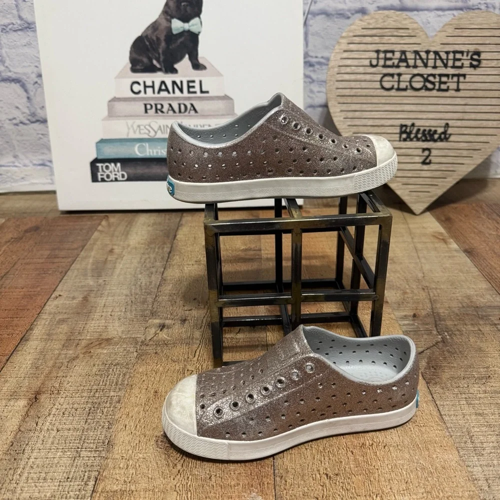 Native Jefferson Metal Bling Glitter Waterproof Slip On Sneakers C 13